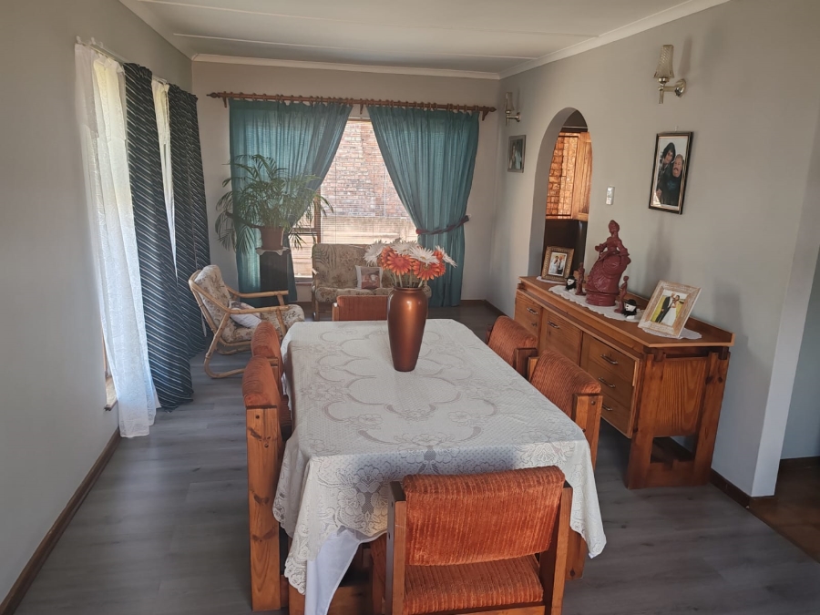3 Bedroom Property for Sale in Azalea Park Eastern Cape